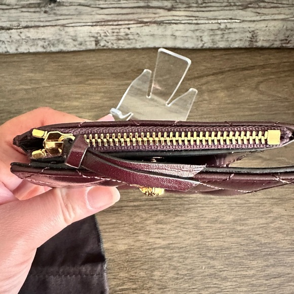 Versace La Medusa Quilted Calf Leather Wallet - NWOT - Picture 10 of 11